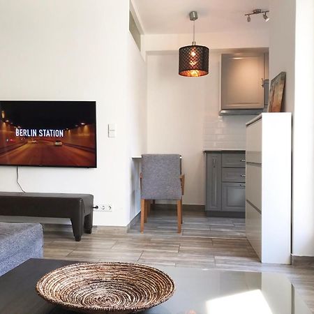 Designer Central Apartment With Terrace & Free Parking 柏林 外观 照片
