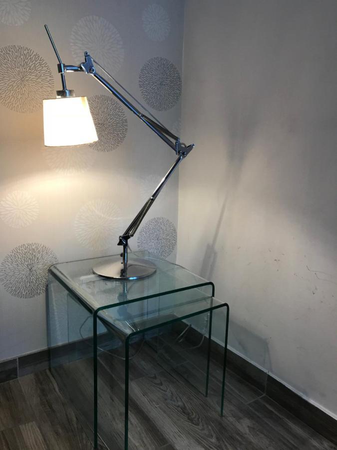 Designer Central Apartment With Terrace & Free Parking 柏林 外观 照片