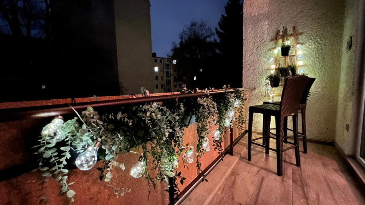 Designer Central Apartment With Terrace & Free Parking 柏林 外观 照片