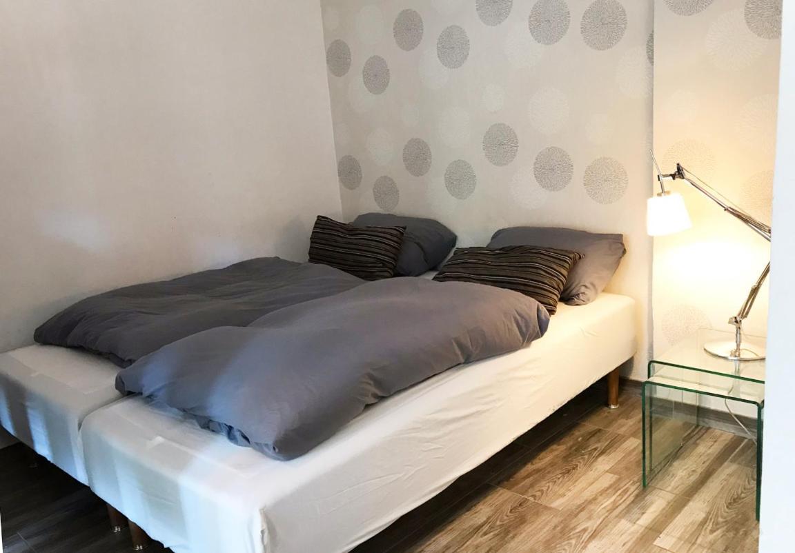 Designer Central Apartment With Terrace & Free Parking 柏林 外观 照片